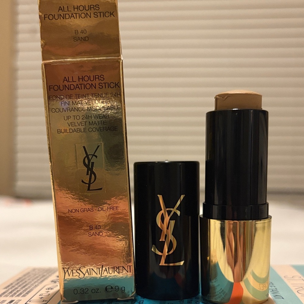 Yves Saint Laurent All Hours Foundation Stick - B40 Sand